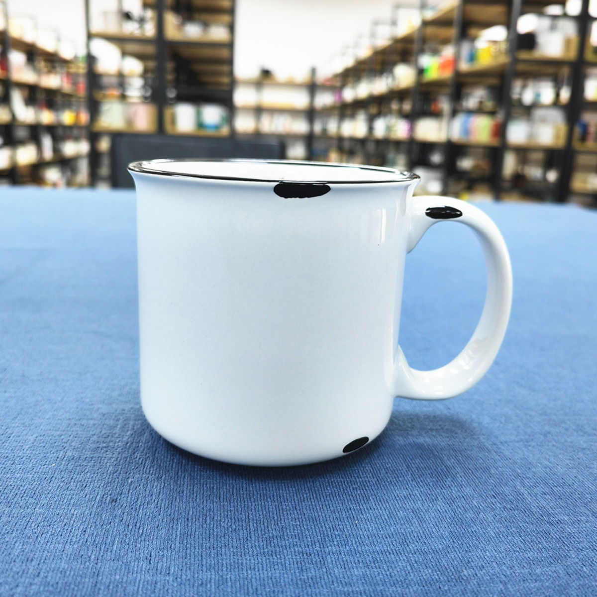 14oz dotted glazed finish rim ceramic Mug